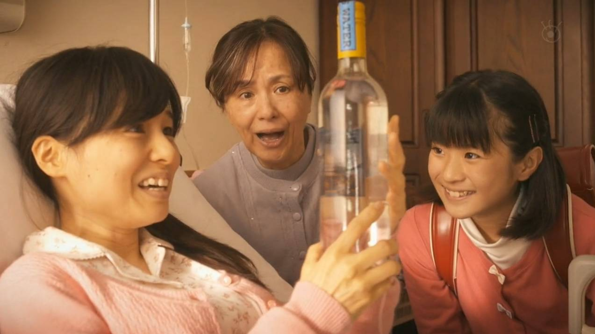 史上最牛营销,一瓶自来水贴上标签后竟卖出了天价!《世界奇妙物语:谎言的诞生》