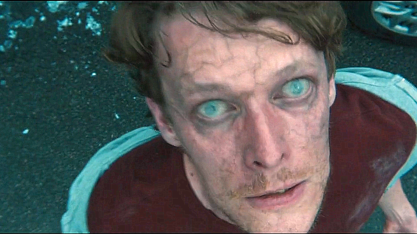 小伙用一种千年病毒,秒杀200万丧尸,成功拯救了全人类!