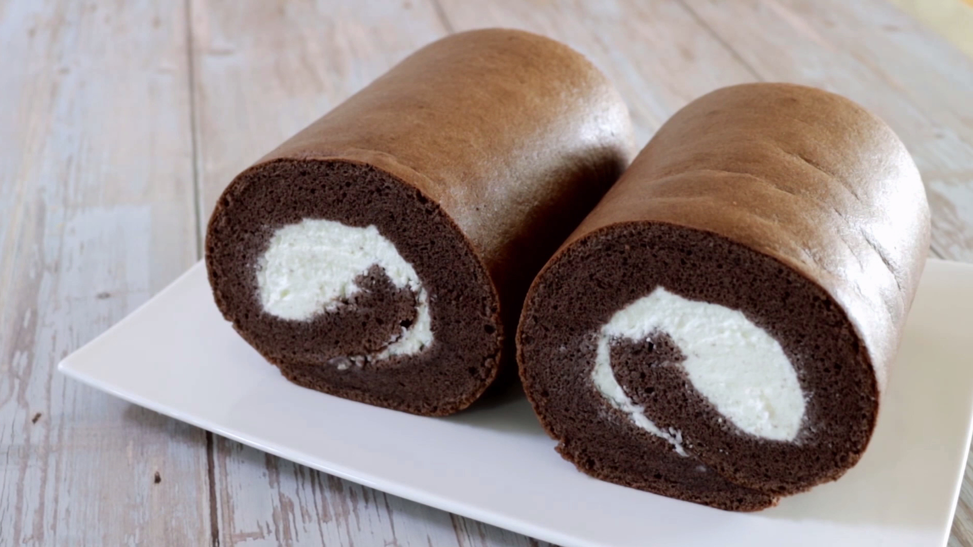 巧克力瑞士卷制作教程,好吃美味,制作简单!