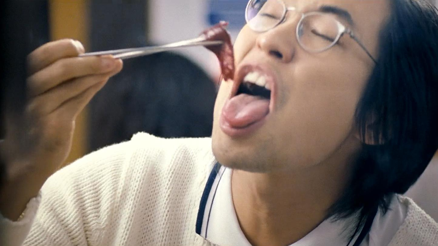男子生吃了带病的牛肉,身体发生可怕变异,接下来全世界都遭殃了