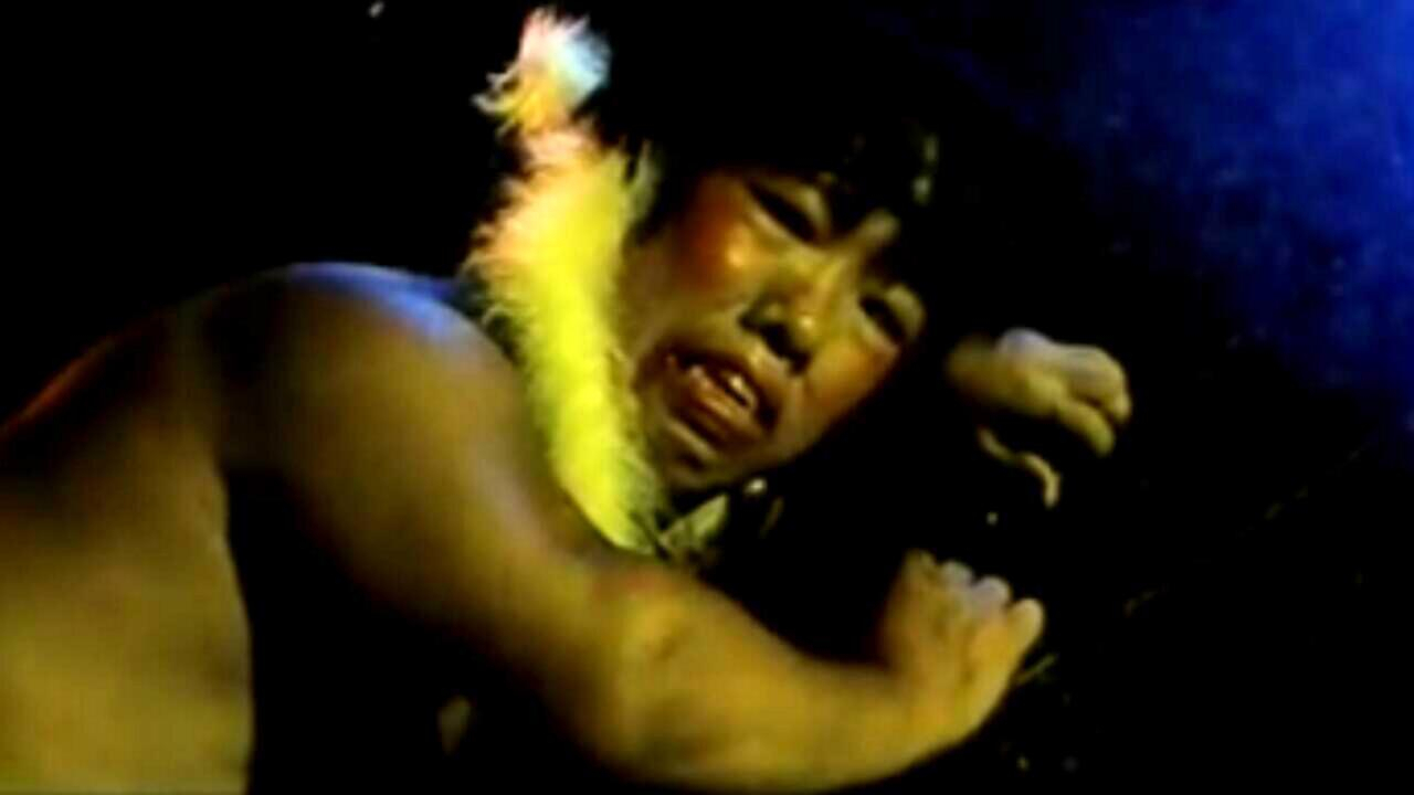 【奥雷】侏儒症患者受尽欺辱 为了拥有正常身高 他什么都愿意去做《盗脑者》
