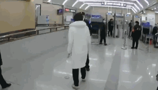 【每日平安119】地铁袭警滋事女遭刑拘,天网恢恢醉驾男撞警车