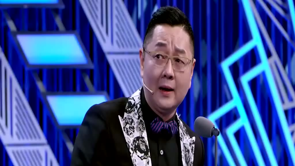 王建国本期吐槽太毒了,能从台上走下来就很不容易了