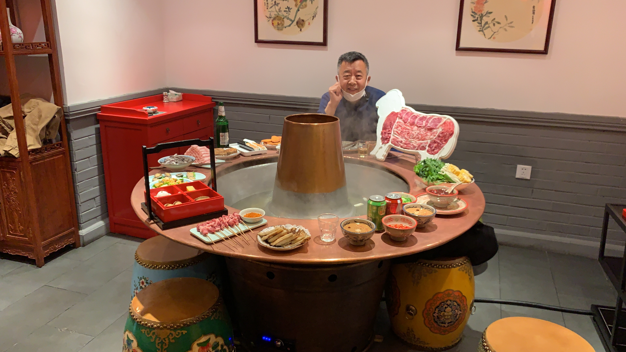 全大连只有一个的巨型火锅,吃起来老爽了