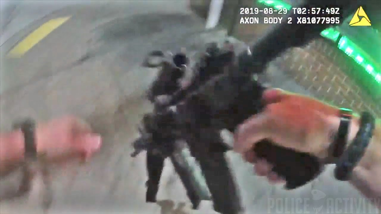 美国马里兰州巴尔的摩警方执法录像