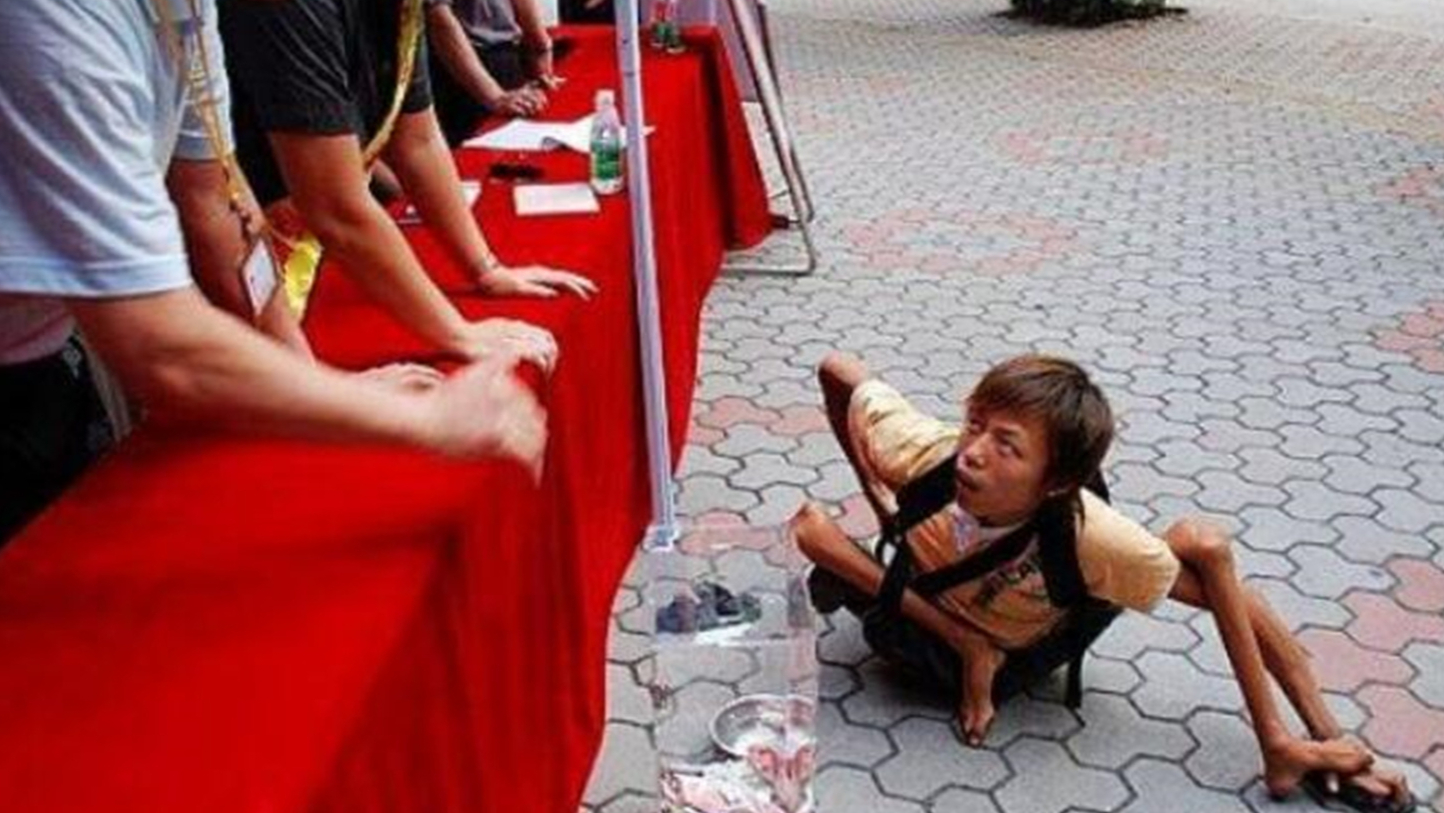 汶川大地震发生后,那个捐款185元的小乞丐,现在怎么样了?