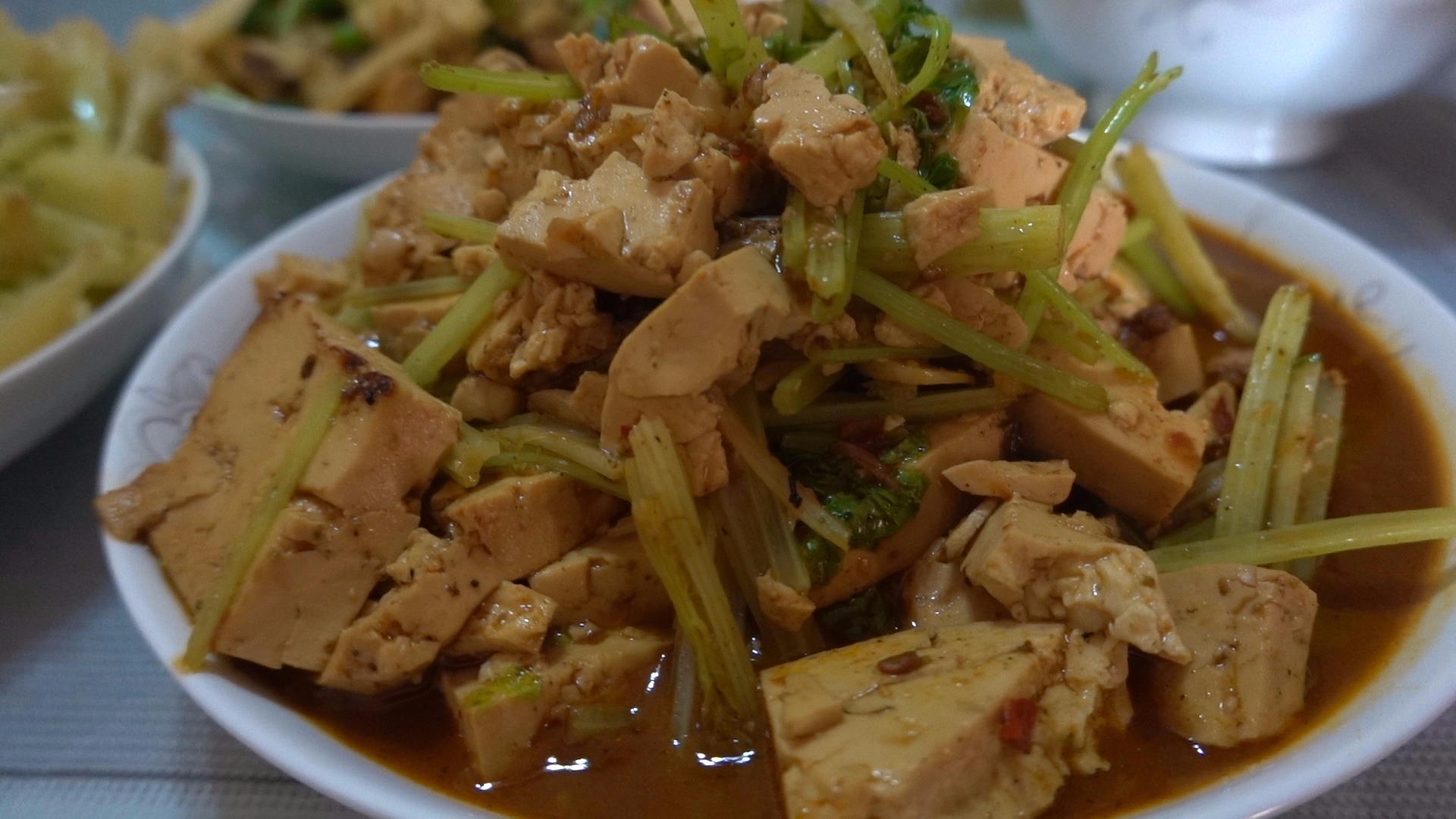 【老司马的日常食堂】暴热的中午,司马有气无力的给家人做真爱午饭