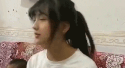 122:表妹一直说她是村里最美的靓女,直到我把美颜关了!
