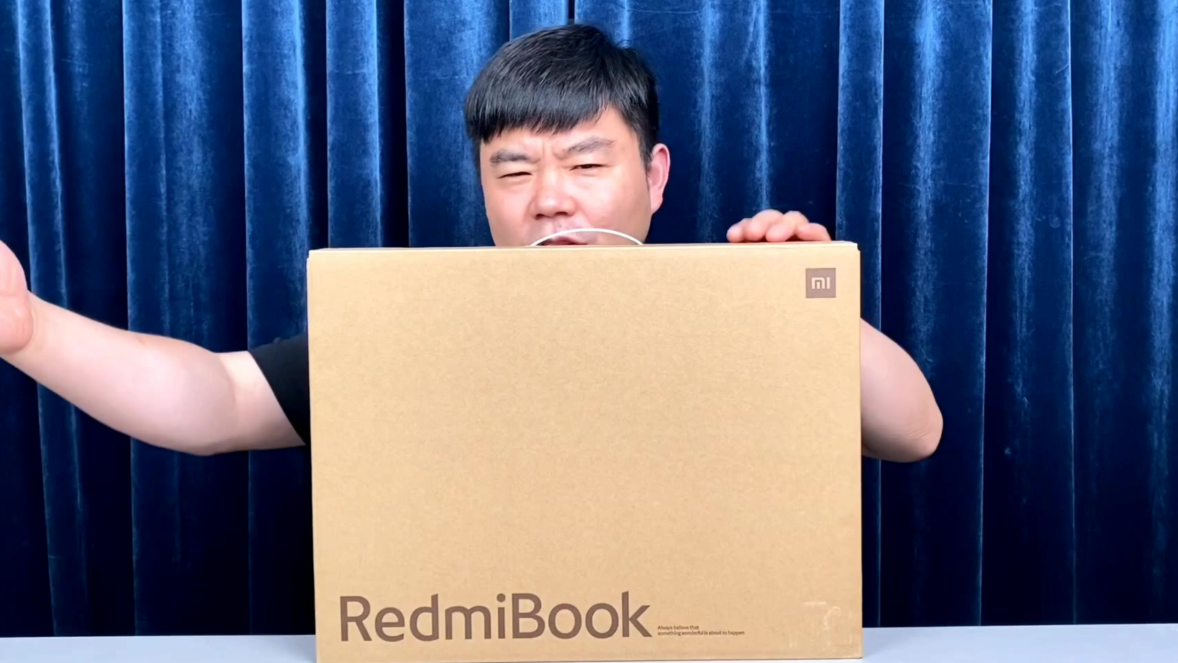 开箱RedmiBook16锐龙,16.1全面屏R7/16G/512,4299元你看值吗?