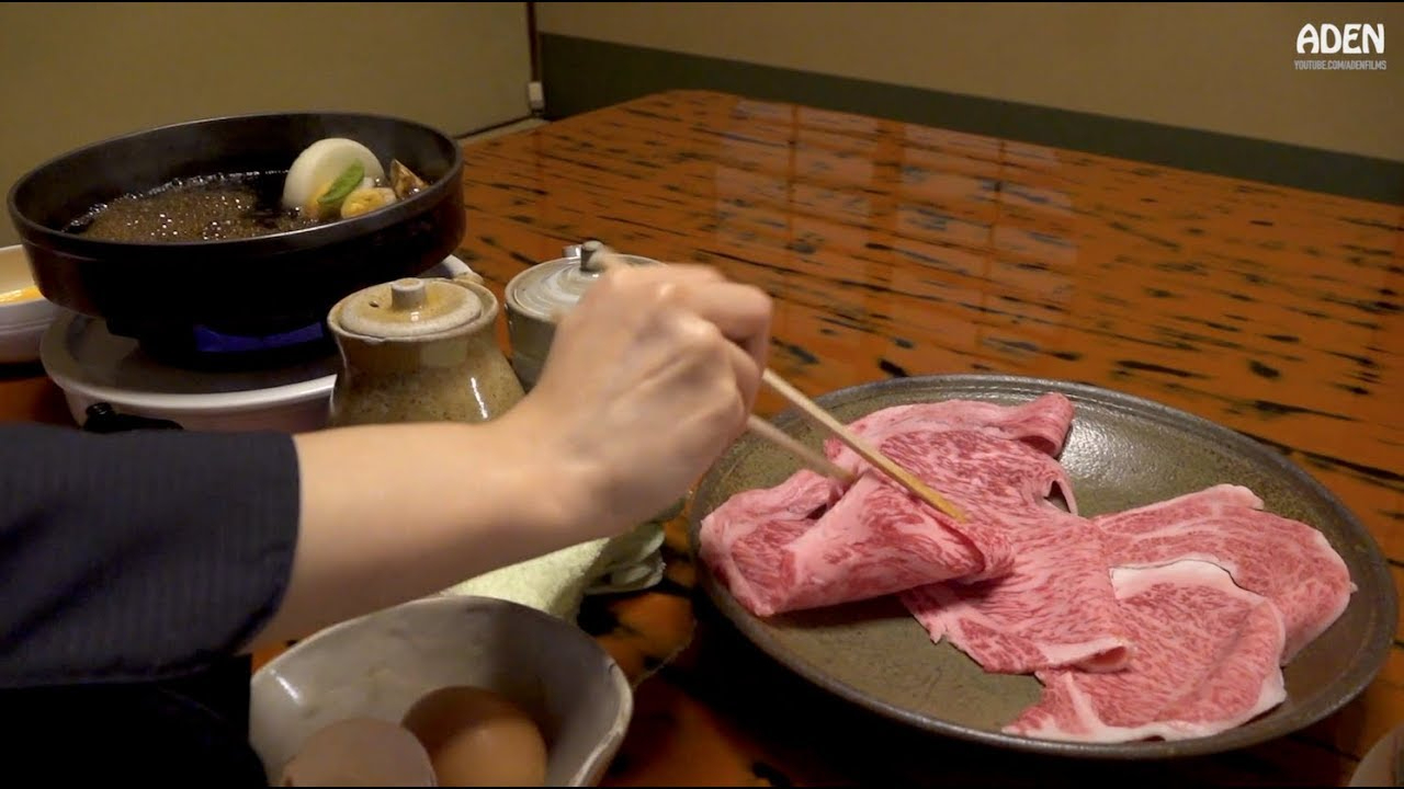 日本精品料理,880块钱一餐的高端和牛寿喜烧,跪着服务就是贵!