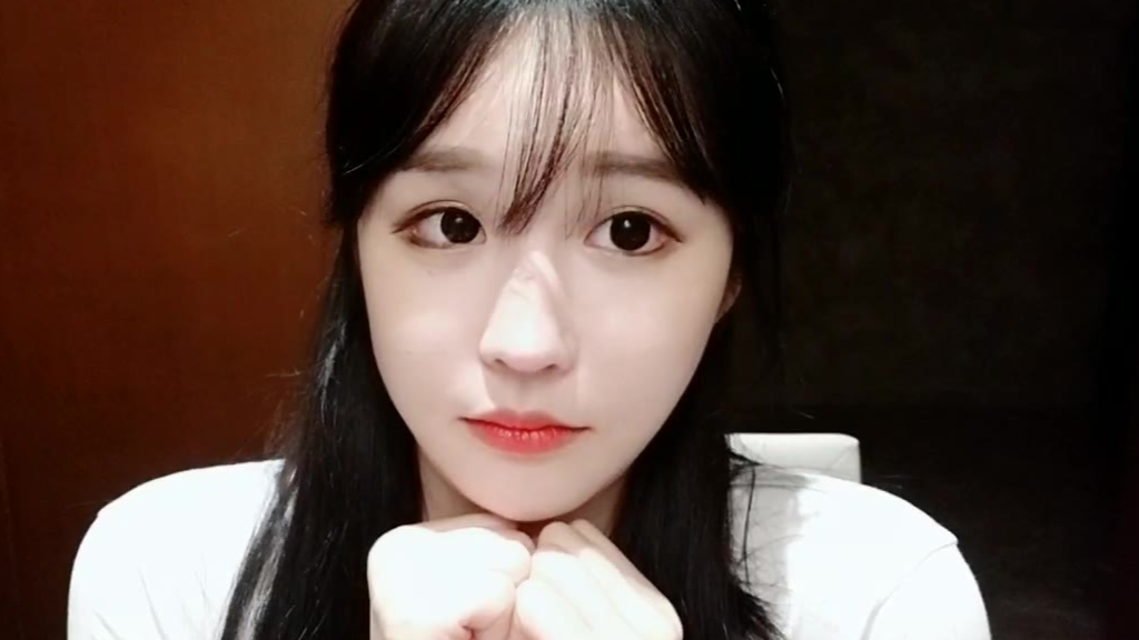 斗鱼-米儿啊i_2020-07-05