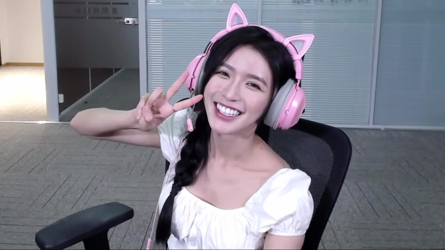 斗鱼kiko丶quan20201115150211151653打工人打工成为人上人