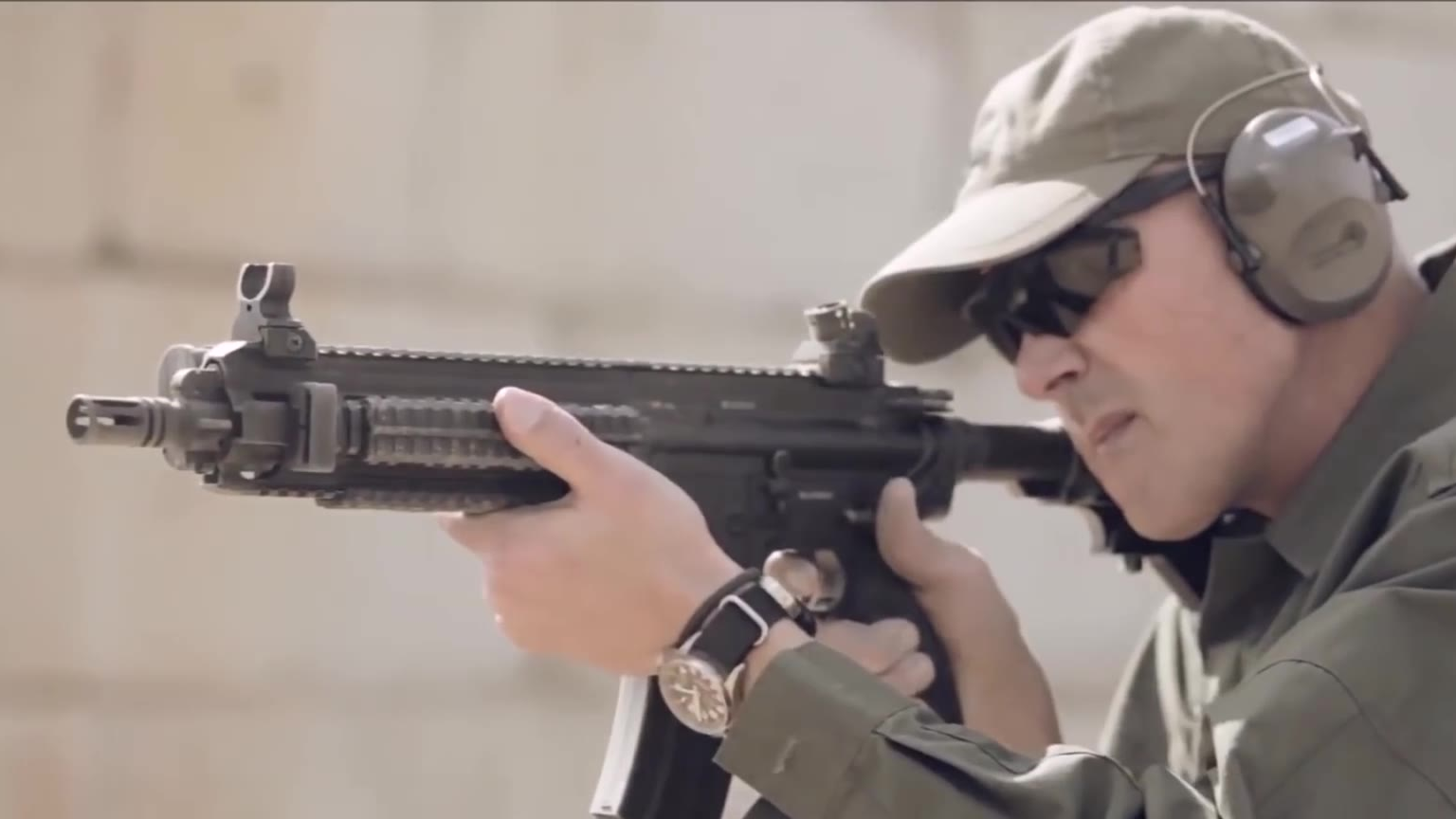【名枪实弹】HK416与HK MR556之比较