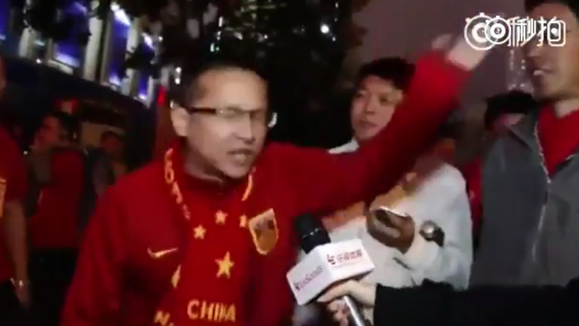百看不厌国足冥场面 真是把人气笑了
