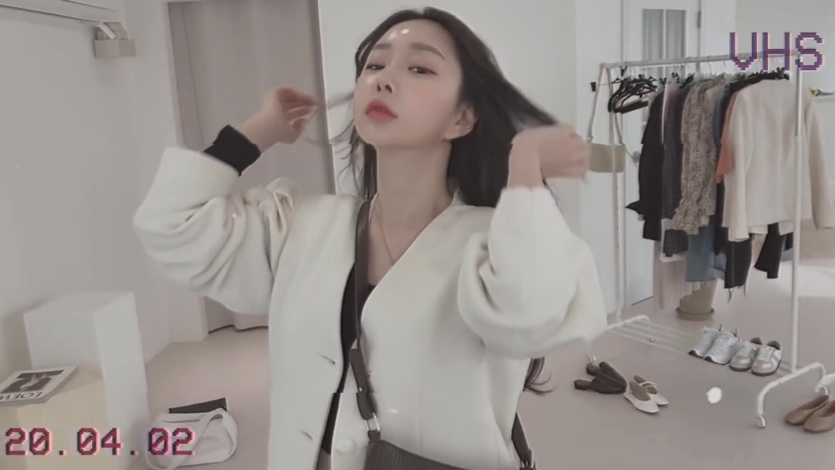 158女生怎么穿?来看你们的短身云女友教穿衣