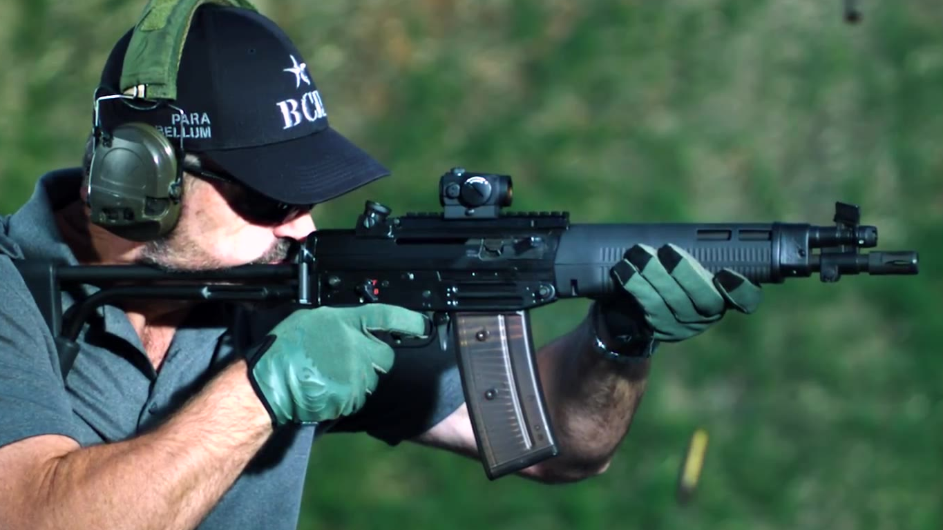 名枪鉴赏kalashnikovrpl20lmgcapabilities