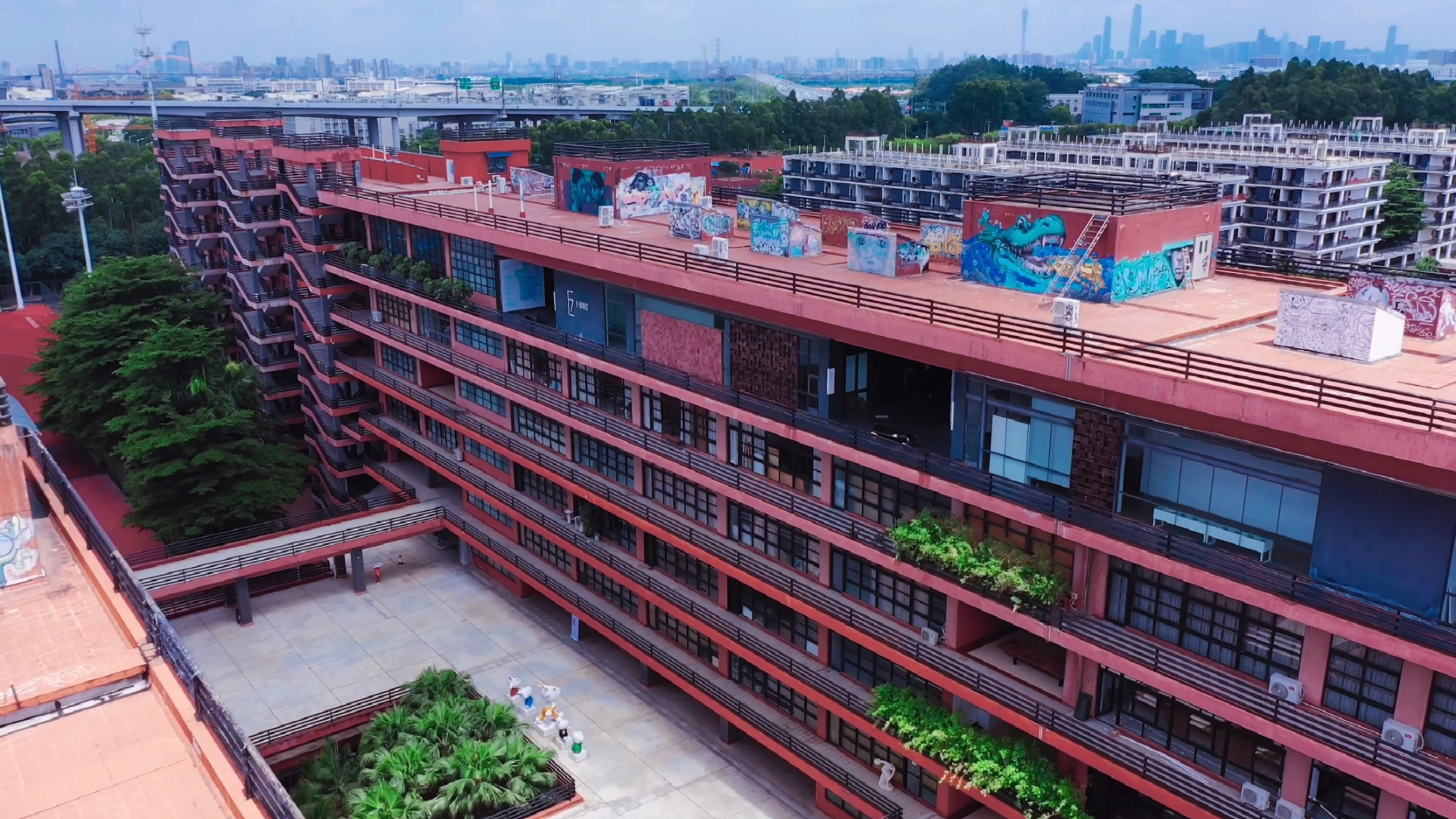 准大一看过来!带你逛逛中国八大美院——广州美术学院