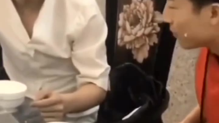 吾 辈 楷 模