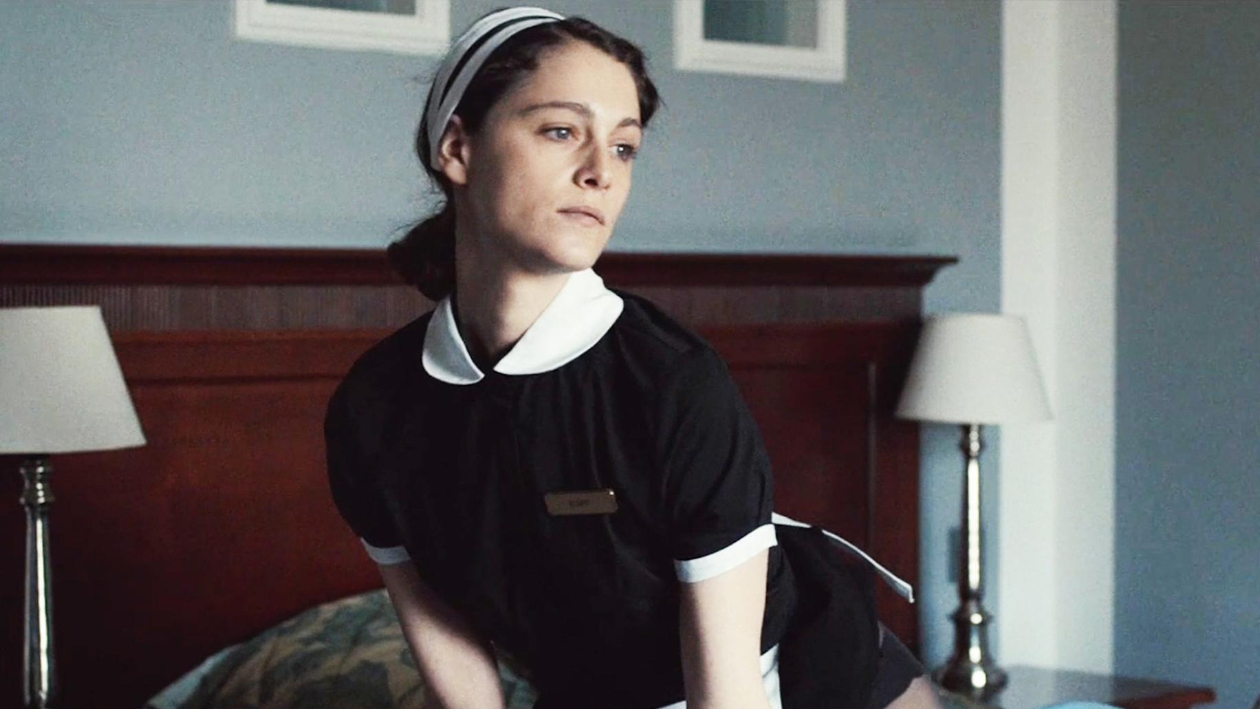 几分钟看小众丧尸片美味大胸妹去缩胸却遭大批丧尸袭击结局绝对意想不