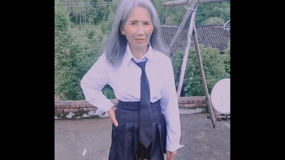 【土味阿兽】这或许就是jk不喜欢露面原因吧!老jk了!