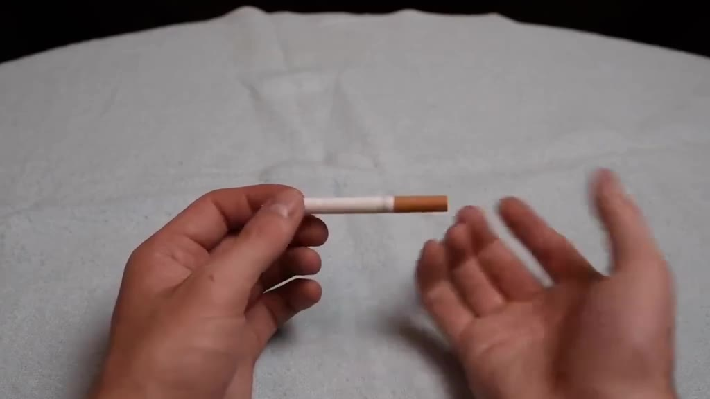 12个超酷的香烟魔术(近景魔术)的手法细节