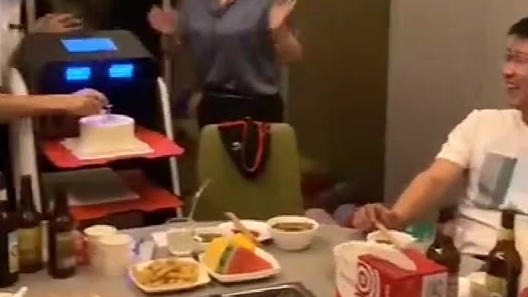看着看着就看哭了……