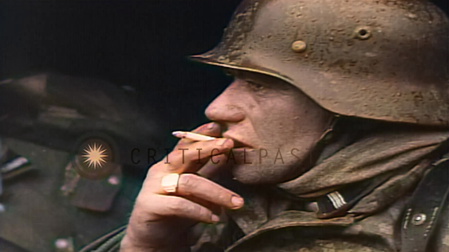 【ai色彩修复】德国士兵在美国装甲车下吸烟