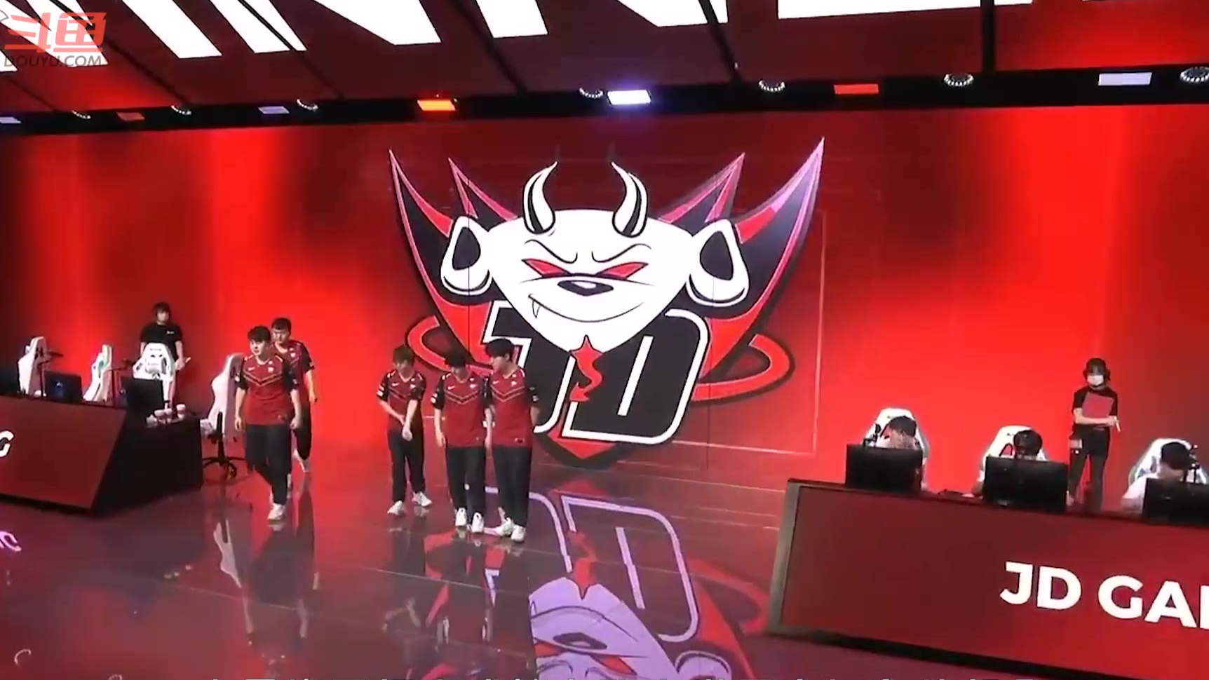 TES、JDG、LGD和斗鱼不得不说的故事