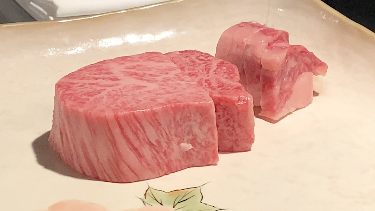 日本东京银座凯蒂铁板烧,吃世界上最稀有的牛排→黑毛和牛!