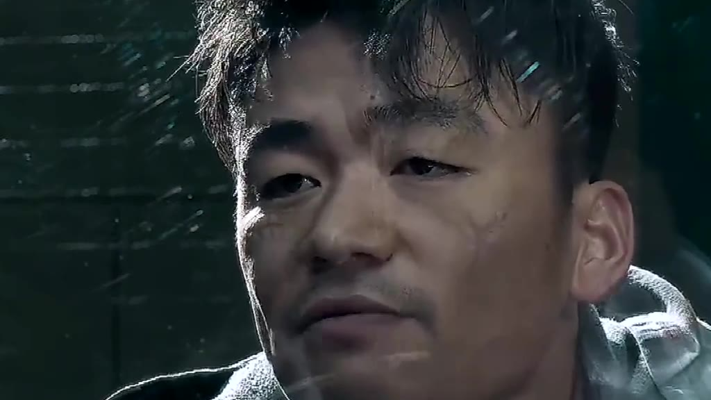 专钓大鳄粤语万梓良演这种风格的人物十分拿手太抢戏了