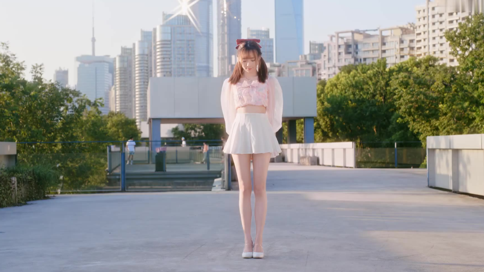 这都被你刷到了!说明你品味不错哦~甜美翻跳韩舞金曲MR.Chu~