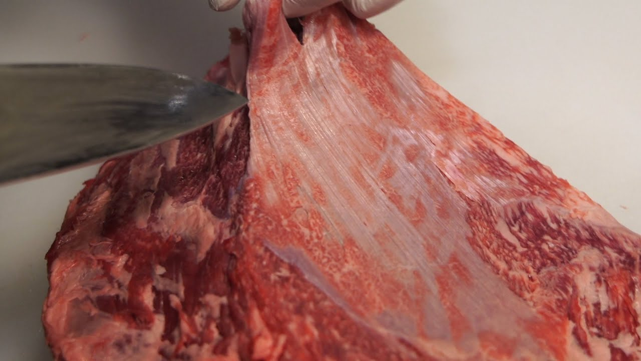 日本赌肉现场:切涨的一瞬间,一刀下去买家绝望,第二刀下去大家脸色大变!
