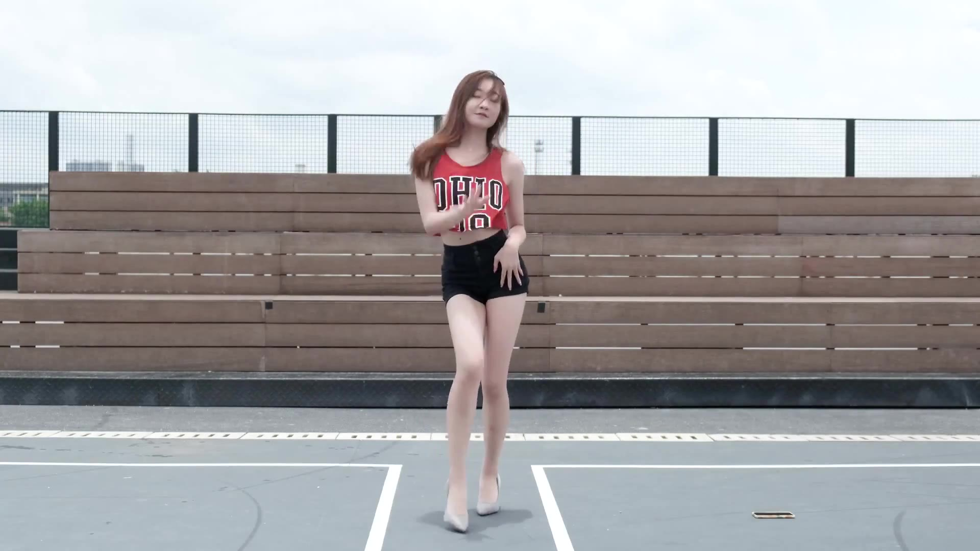 我的身材是Nice Body~会展现给你更多