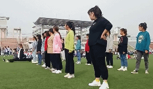 275:这样的女孩子你心动了吗?