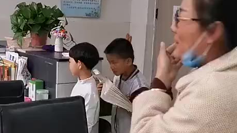 这就是好兄弟吧哈哈哈哈