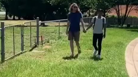 如果人类的行为像动物一样