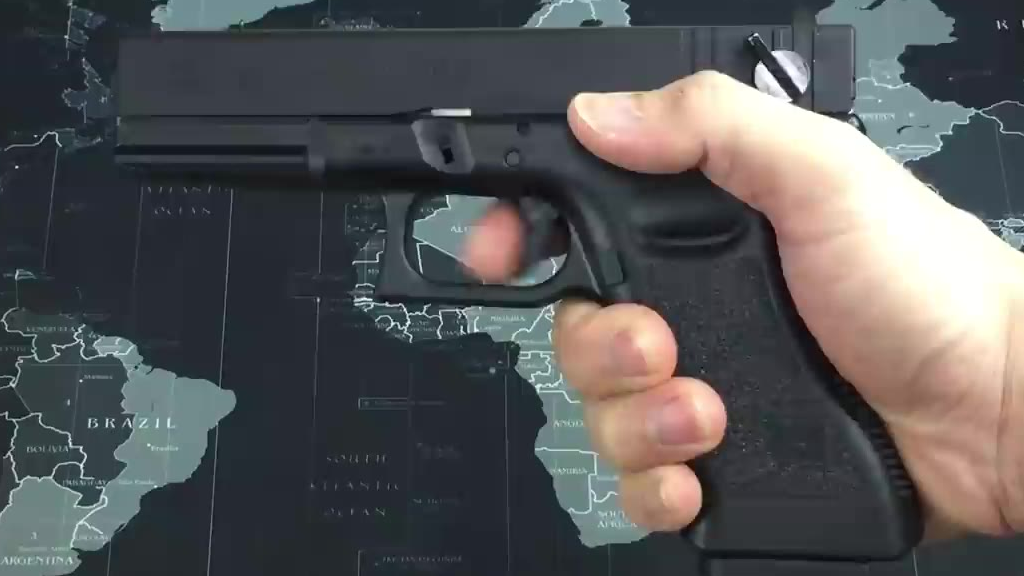 外国人的玩具——FB Glock18c