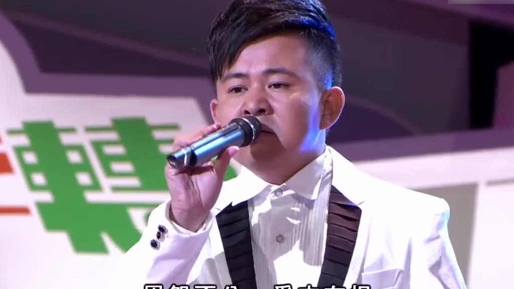 四川人模仿32位香港歌手唱歌,红爆网络!