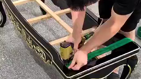 沙发的制作过程