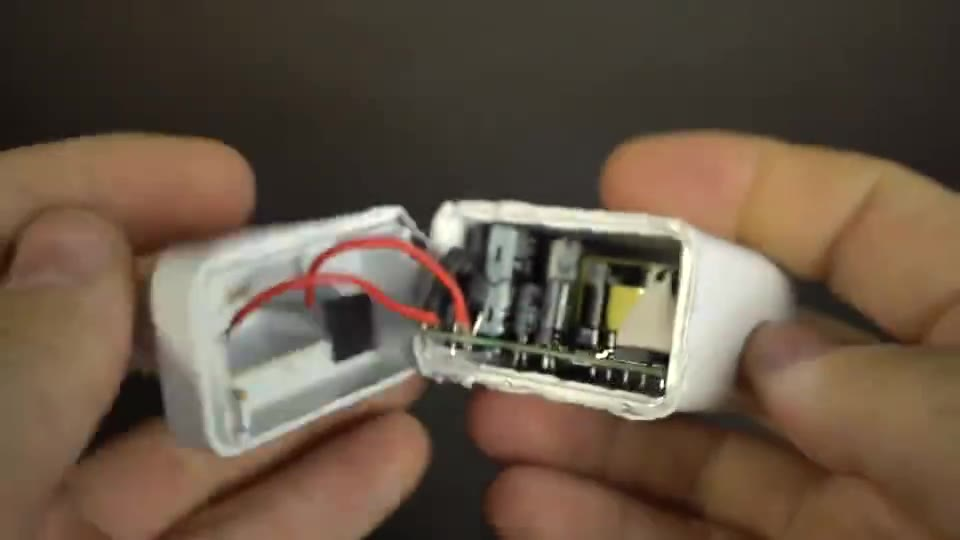 理工男就是任性,自制iphone 无线充电器,比买的精致多了