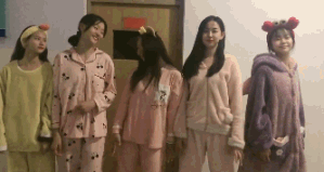 全是表妹,哪个最漂亮?