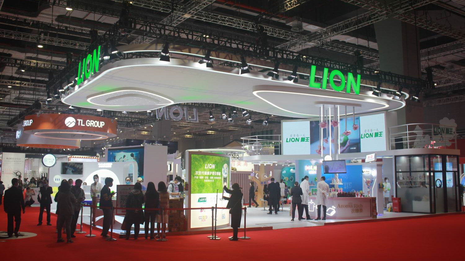 欧马腾会展为您盘点狮王展台设计案例