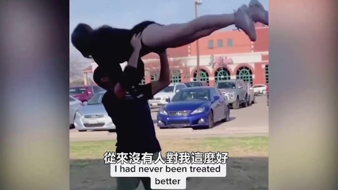 这是一个悲伤的爱情故事……