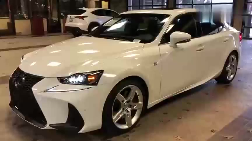 2020款雷克萨斯is300详细实拍,这颜值你心动了吗