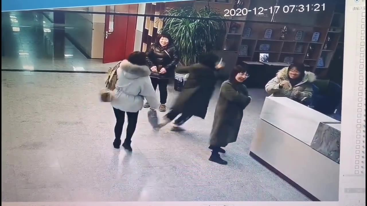 扶我起来,我还能打卡