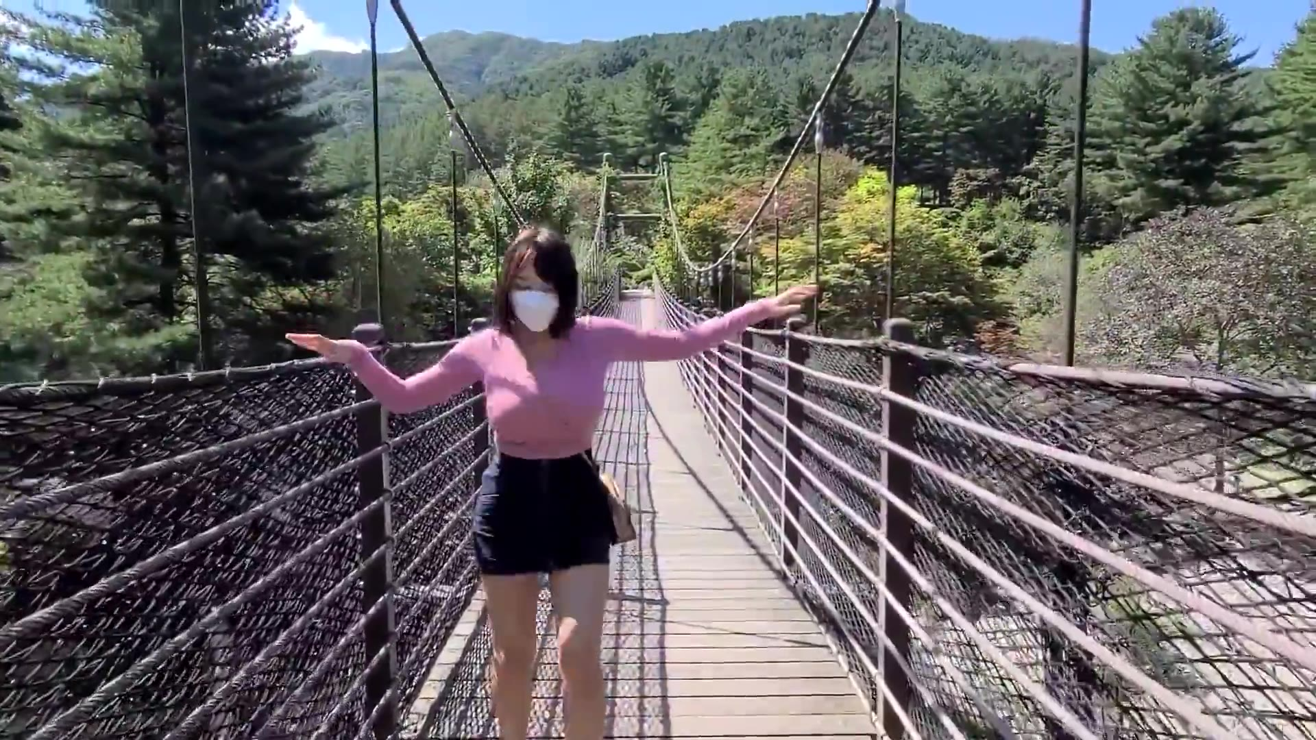 韩国丰满美女带你游玩村落