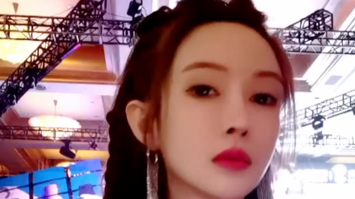 斗鱼美女主播王羽杉1.19户外直播录像