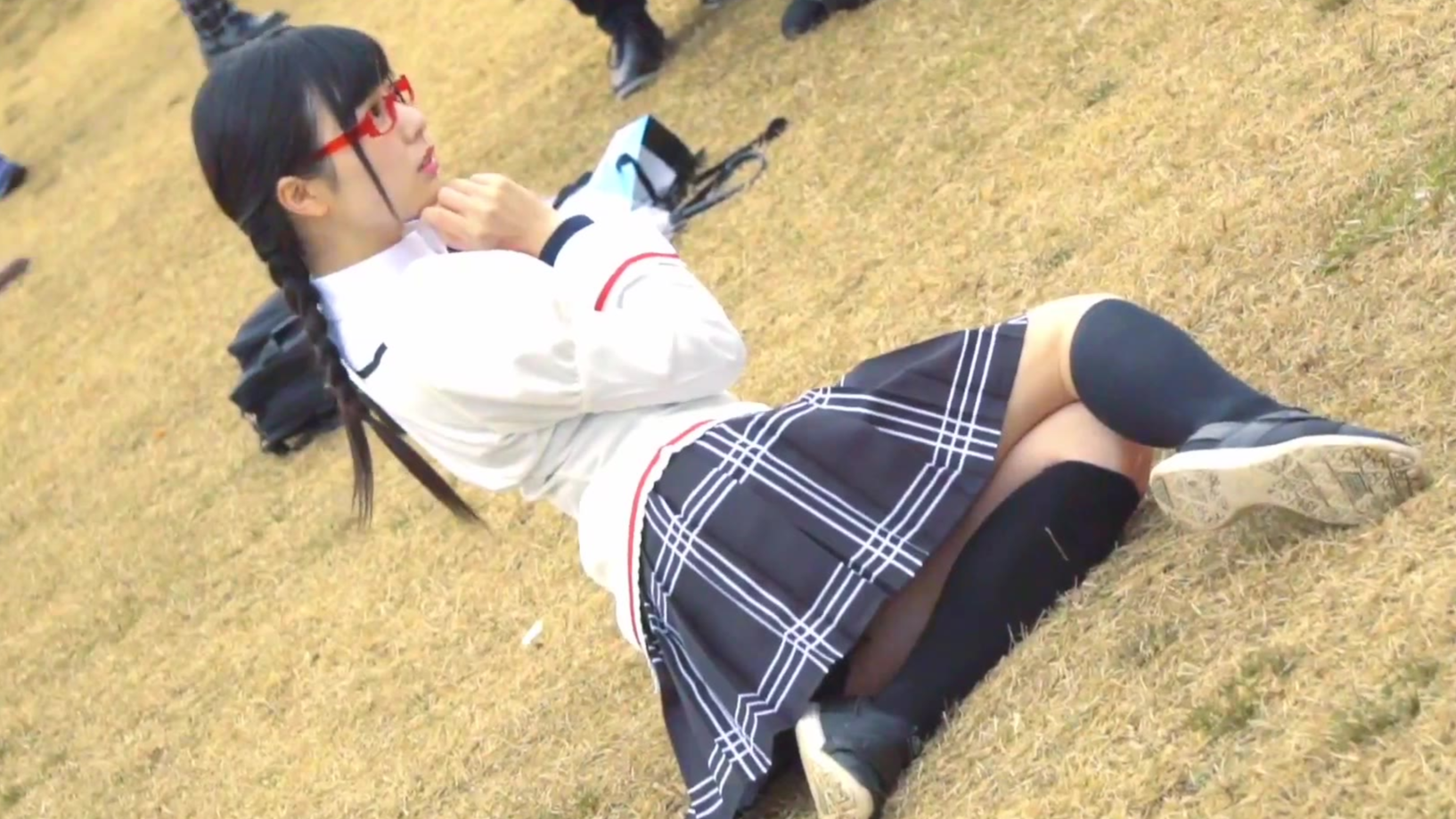 不是吧?不是吧?还有人不喜欢JK眼镜娘?
