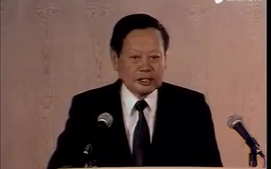 杨振宁1999年在中国科学技术大学的演讲《近代科学的回顾与前瞻》