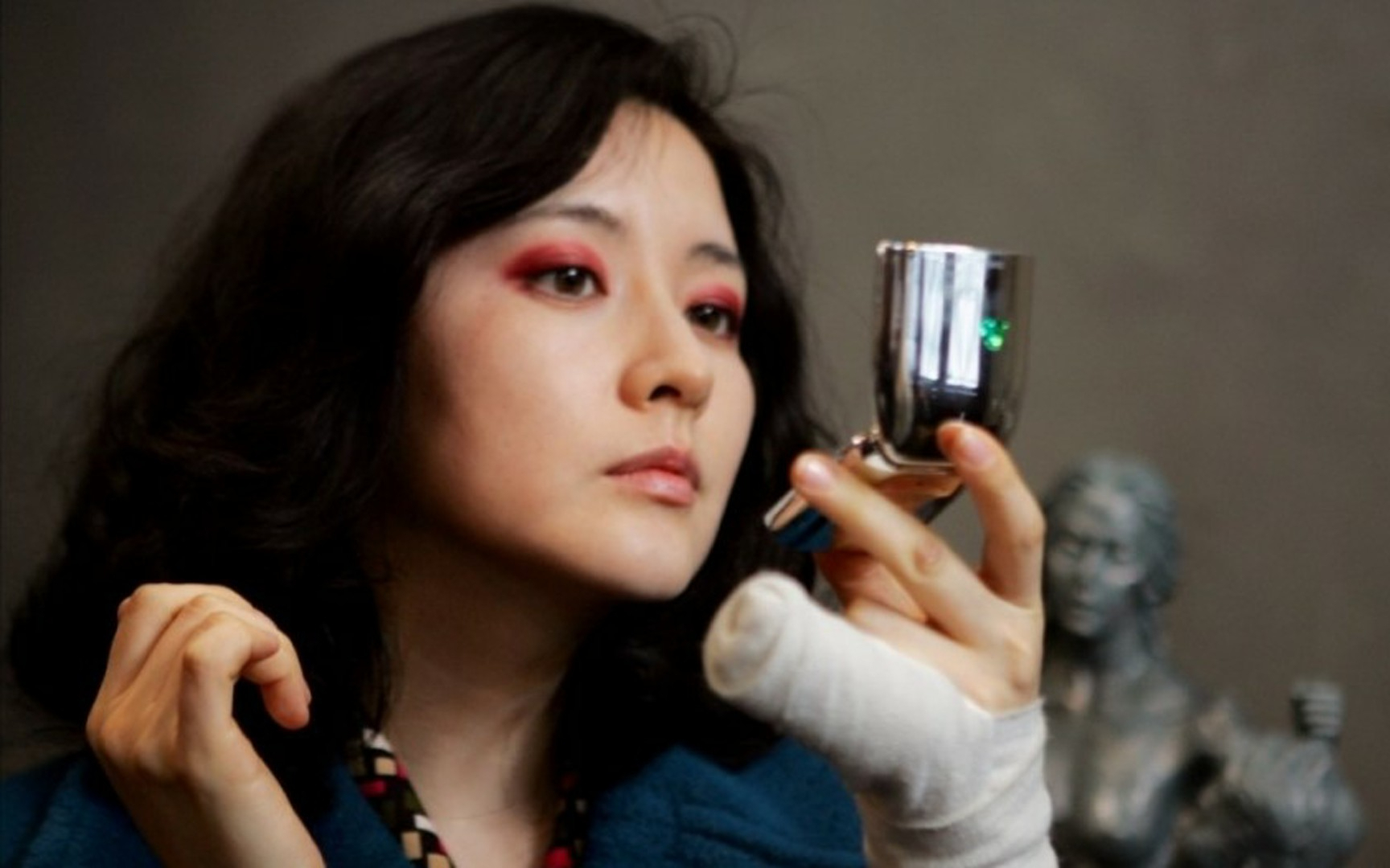 豆瓣8.0分,奉为神作的韩国犯罪片,一个女人的绝美复仇